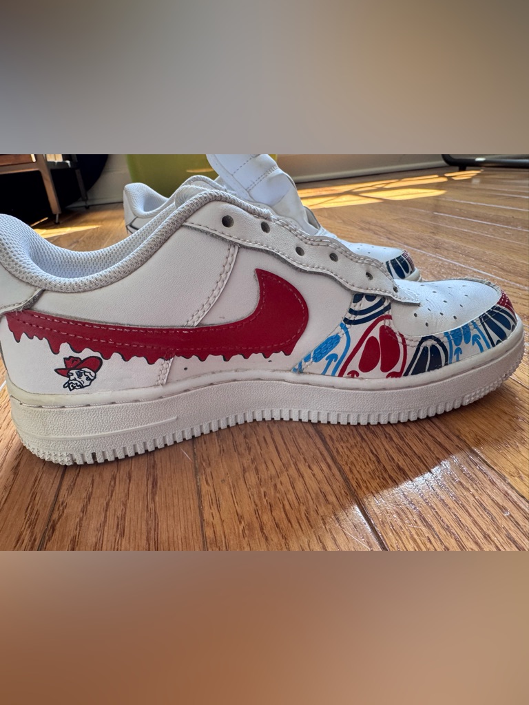 Custom Ole Miss Nike White Af1. Great For Groving! No Laces & Slight Toe Creases